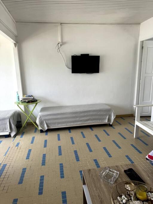 Maison Authentique A 300M De La Plage 圣安娜 外观 照片
