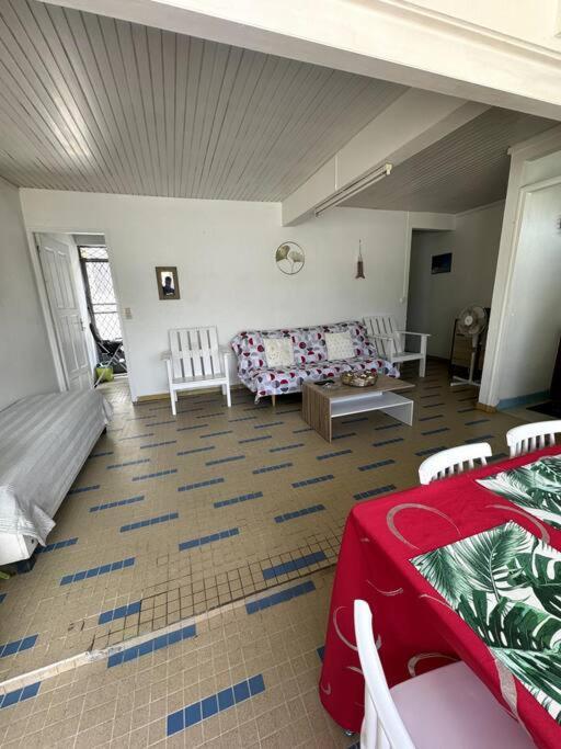 Maison Authentique A 300M De La Plage 圣安娜 外观 照片